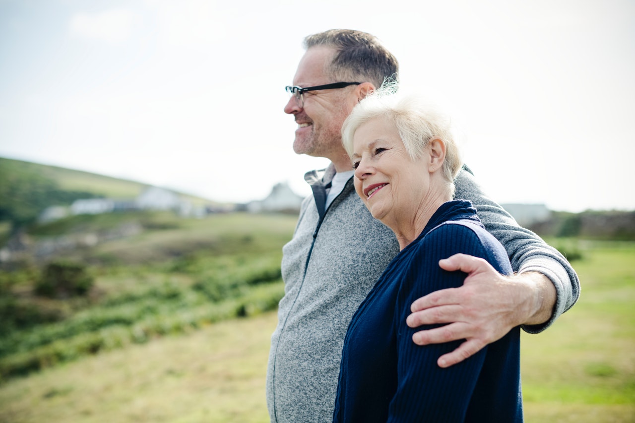 a fájdalom csökkentése a térd osteoarthritisével időskorúak közös kezelése